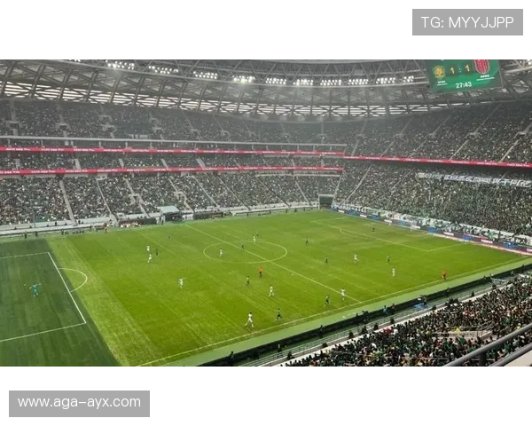 工体座无虚席,北京国安主场再掀绿色狂潮 工体座无虚席,北京国安主场再掀绿色狂潮